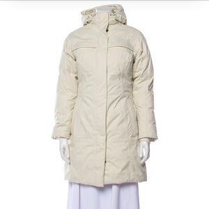 NORTH FACE NWOT Arctic Down Coat.